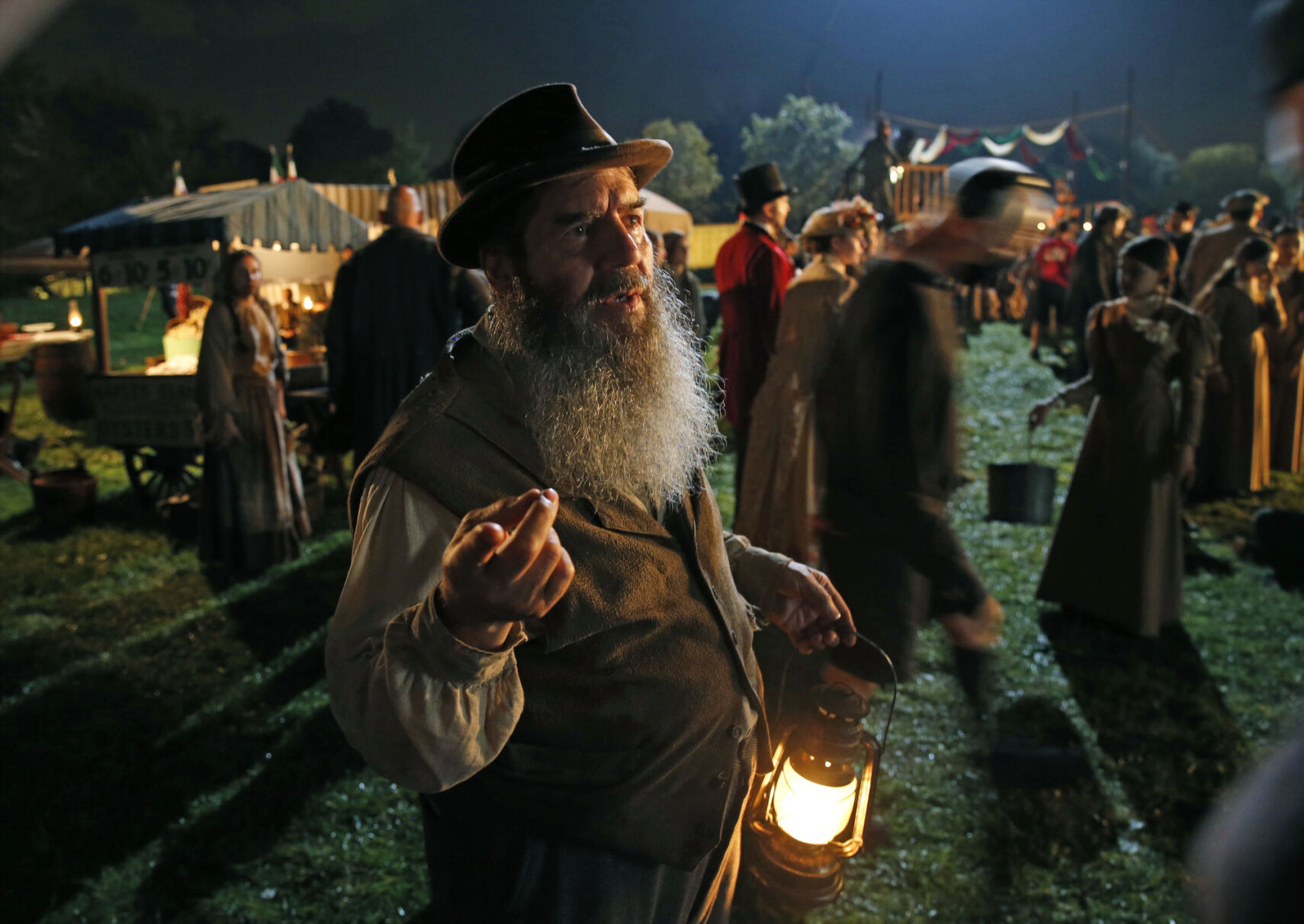 The glow of the lantern